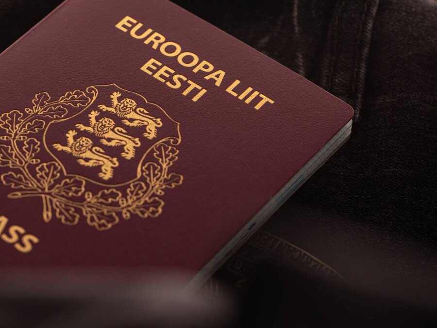 Estonya vatandaşlarının pasaportlarında artık doğum yeri olarak "Rusya" yazmıyor